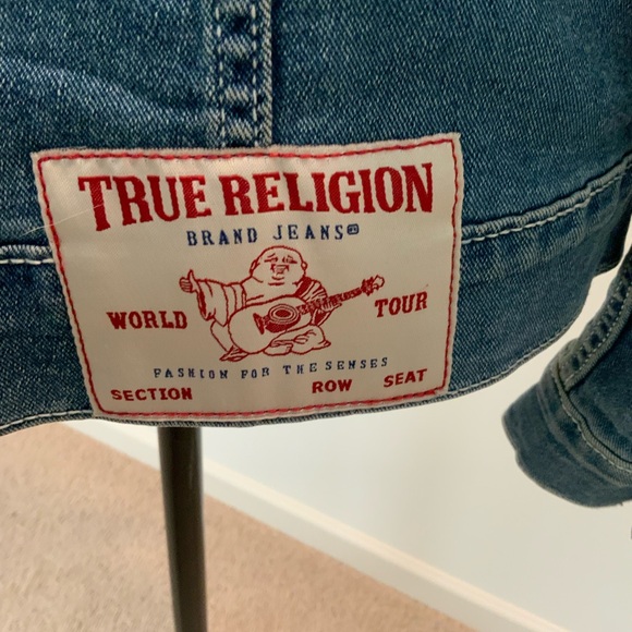True Religion Blue Denim Jacket with Red Patch men’s size small like new - Picture 4 of 11